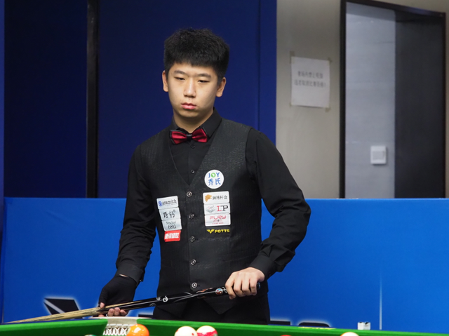 向莱比锡提 向莱比锡提