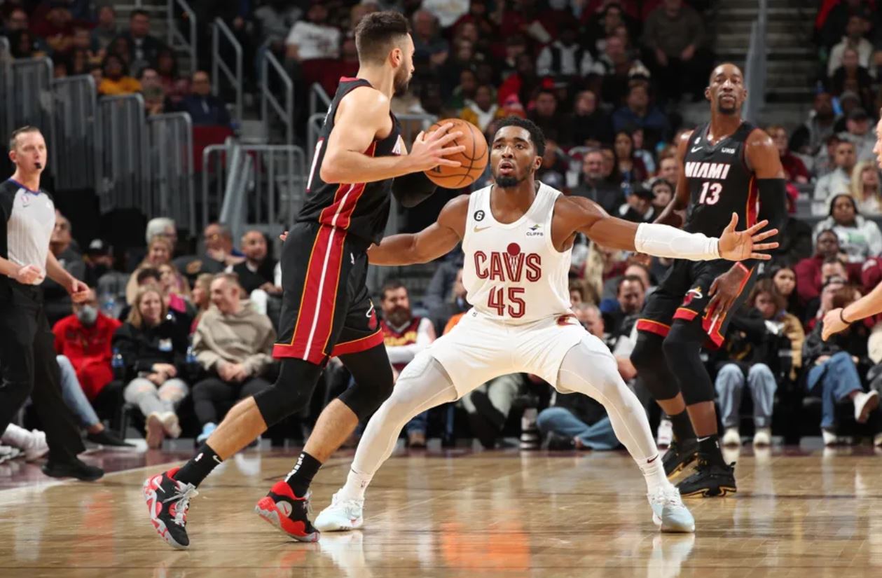 球队整体配 球队整体配