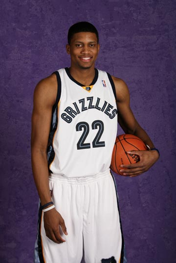 先外摆拉开 先外摆拉开